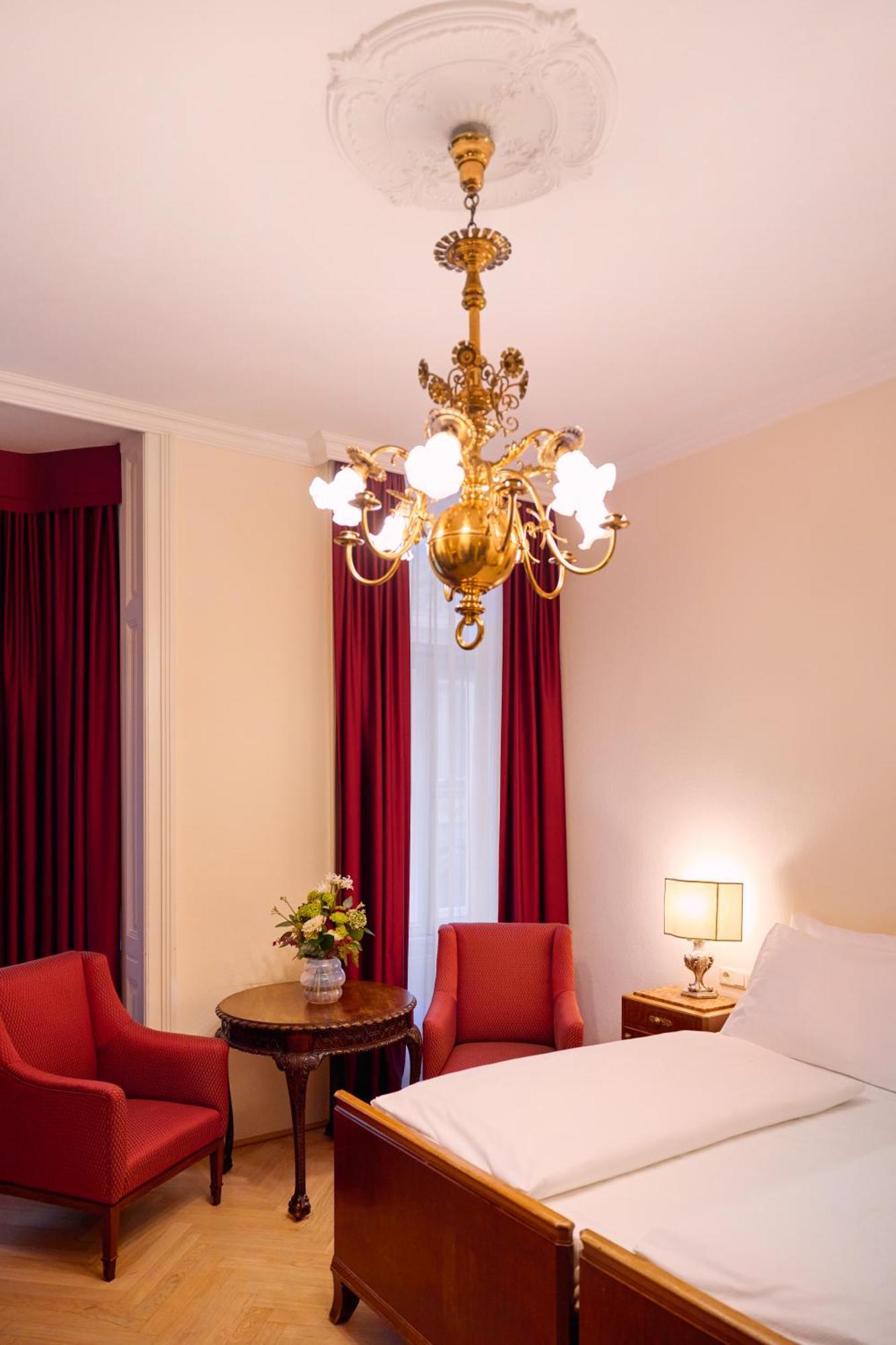Graben Hotel
